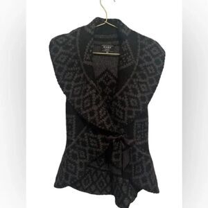 Mary Firenze Charcoal and Black Patterned Cardigan NWOT
